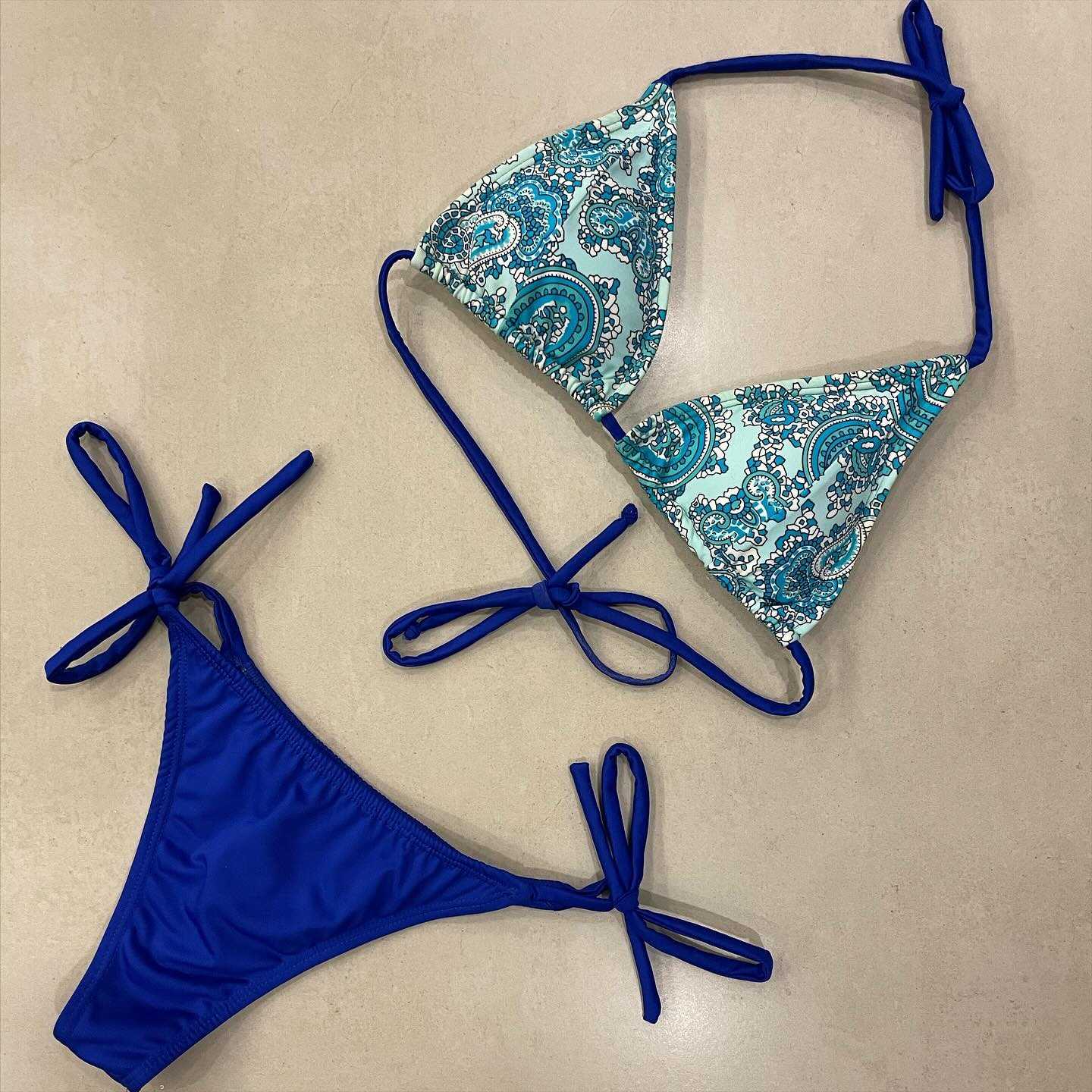 Bikini 4